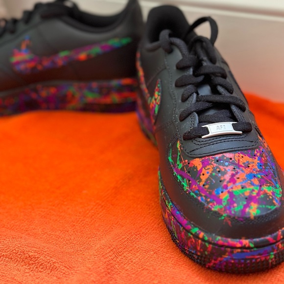 Nike Air Force 1 Custom Low Multi Color Splatter Swoosh Sneakers Women's Size 8 - Picture 3 of 4